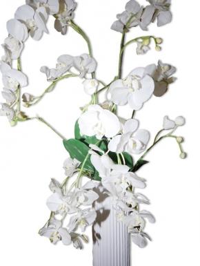 Vaso con orchidee artificiali